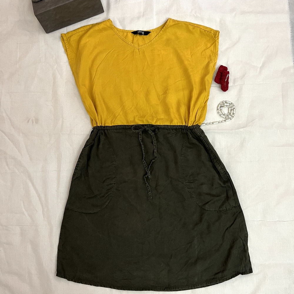 Mini dress - Picture 3 of 6